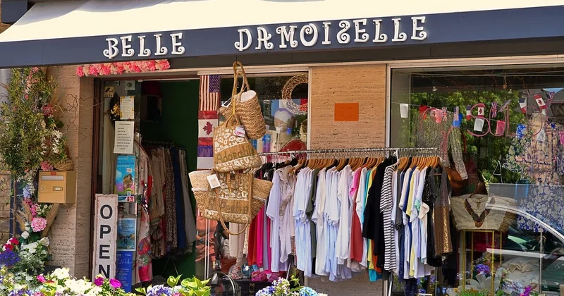 Combien coûte une signalétique de magasin ? Les fourchettes que personne ne donne