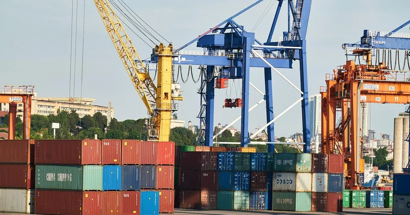 Où trouver un box ou un container autour de La Rochelle
