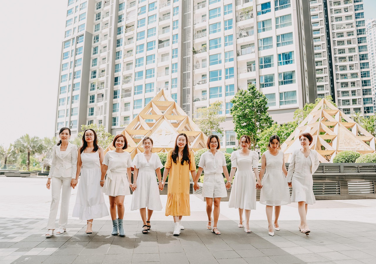 découvrez comment le leadership authentique favorise la confiance, l’engagement et la performance au sein des équipes. adoptez un management basé sur l’intégrité, la transparence et l’alignement avec vos valeurs.